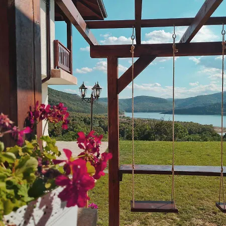 Eco-lodge St. Ignatius Villa
